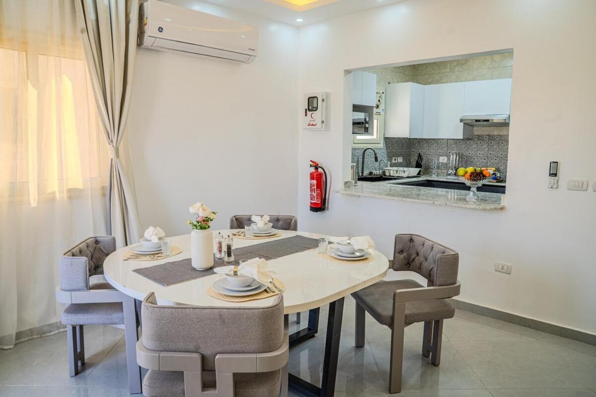 Apartment Luxury Jacuzzi With Auc View