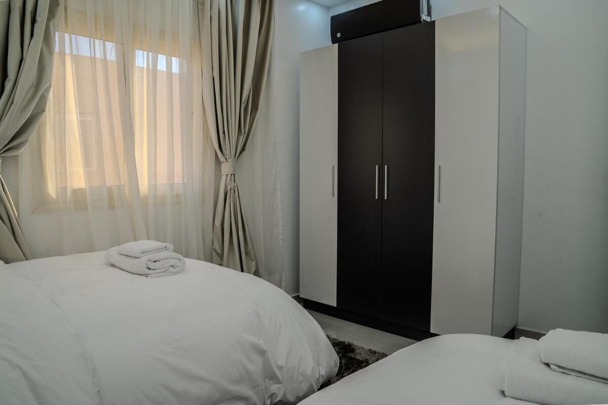 Luxury Jacuzzi With Auc View Apartment *