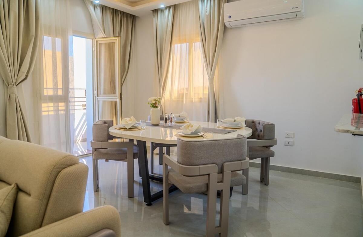 Luxury Jacuzzi With Auc View Apartment