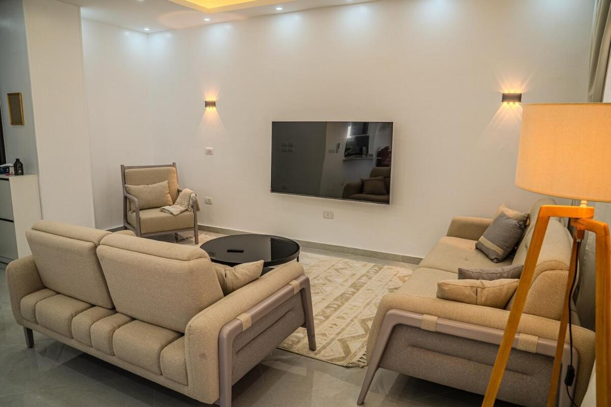 Apartment Luxury Jacuzzi With Auc View